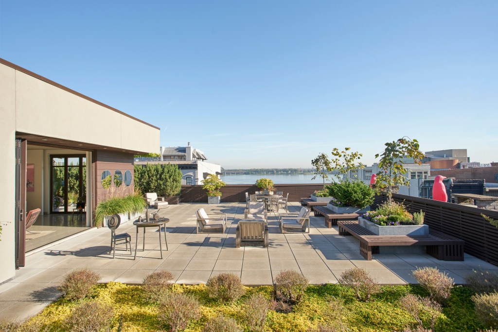 The outdoor terrace of 21c's apartment suite