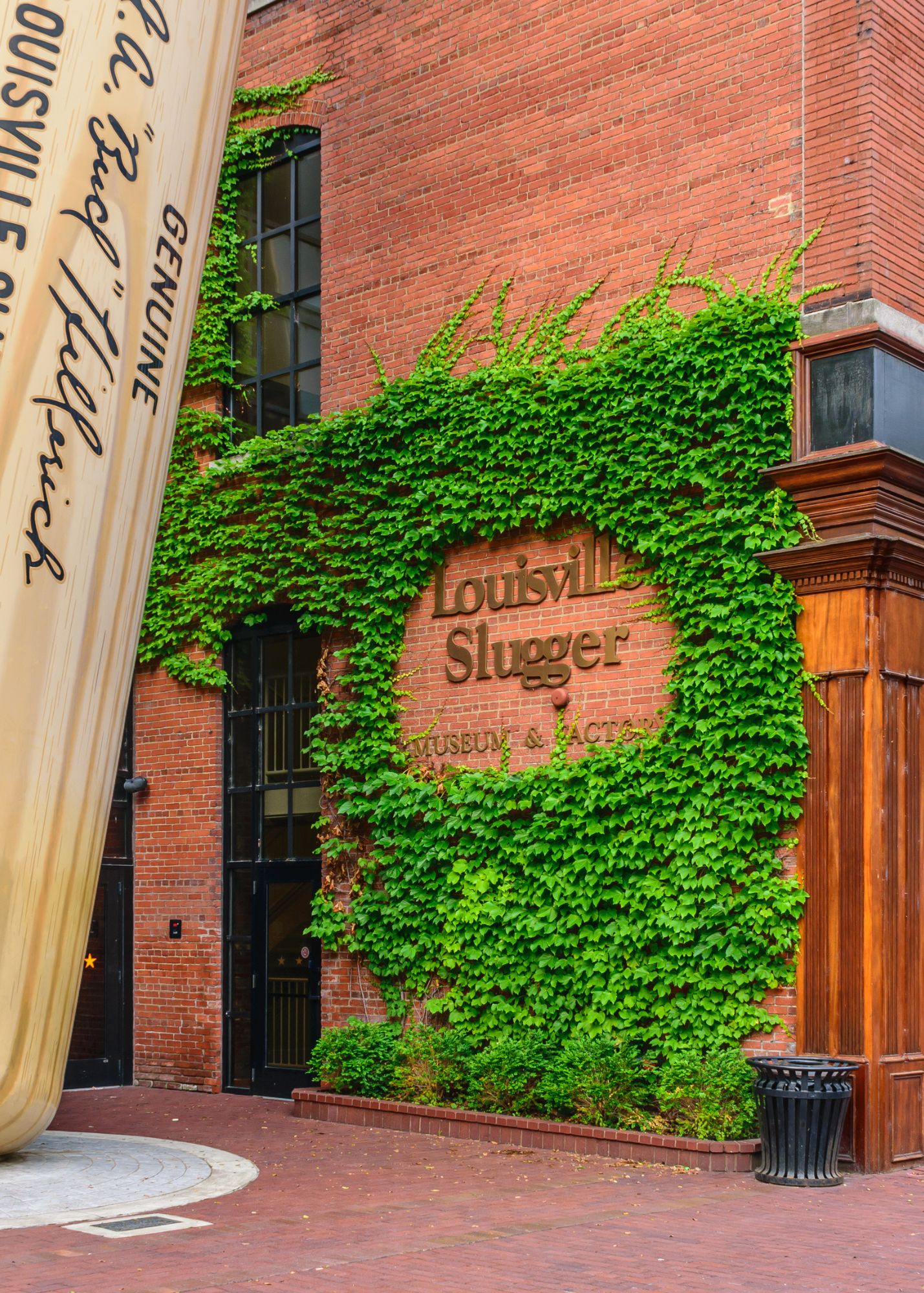 Entrance to the Louisville Slugger Museum.